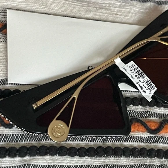 Gucci - Picture 2 of 5